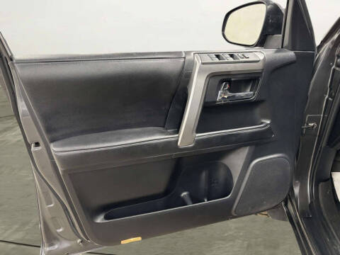 2014 Toyota 4Runner SR5