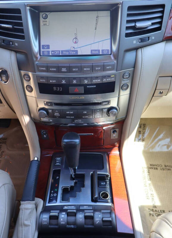 2009 Lexus LX 570