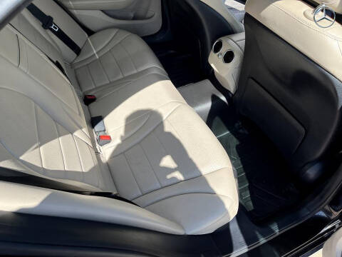 2016 Mercedes-Benz C-Class