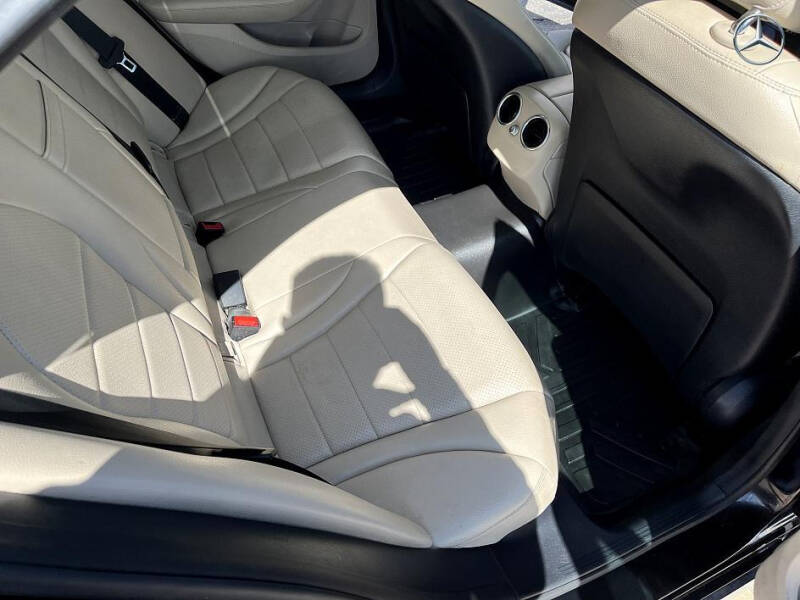2016 Mercedes-Benz C-Class