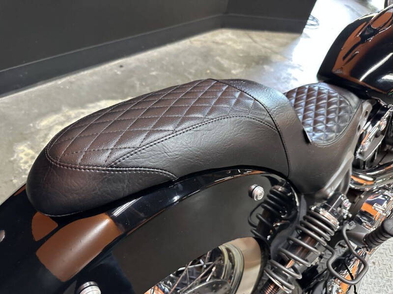 2019 Indian Motorcycle® Scout® Thunder Black