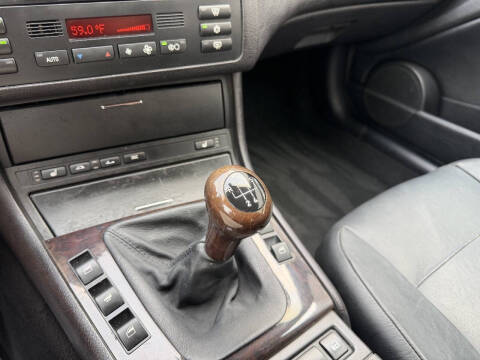 2003 BMW 3 Series 330Ci