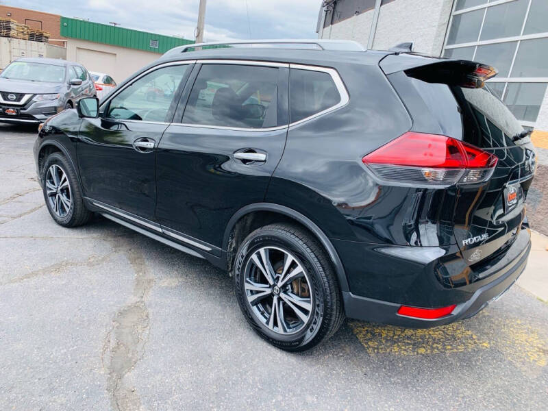 2018 Nissan Rogue SL