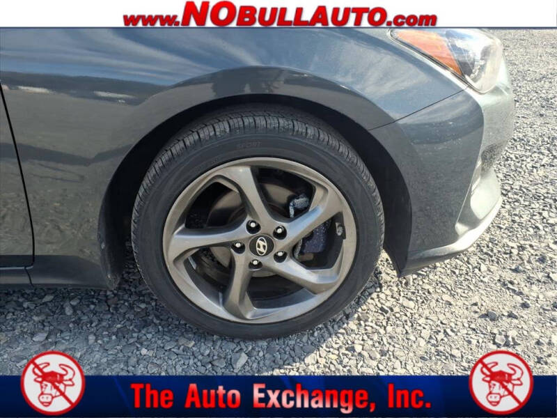 2020 Hyundai Veloster 2.0L