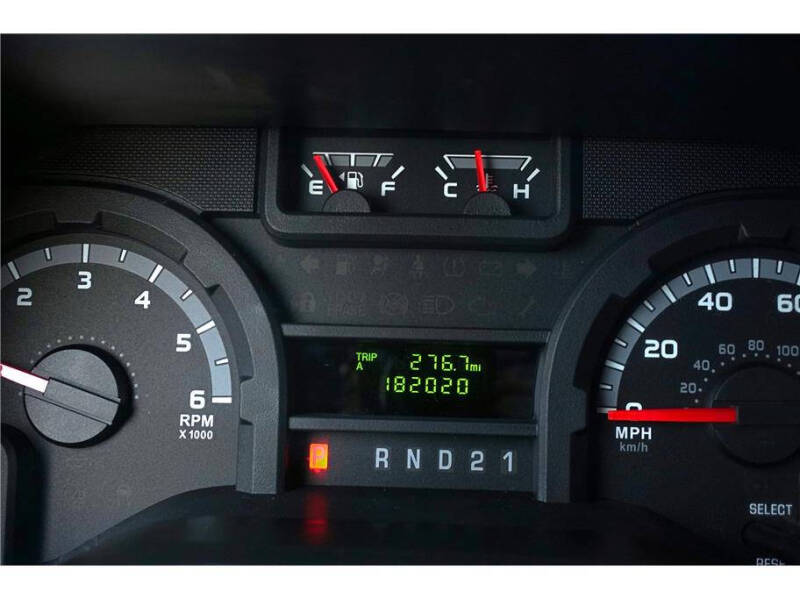 2013 Ford E-Series E-350 SD