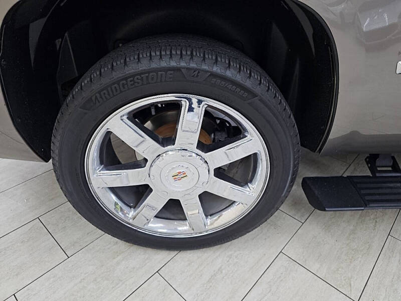 2013 Cadillac Escalade Luxury