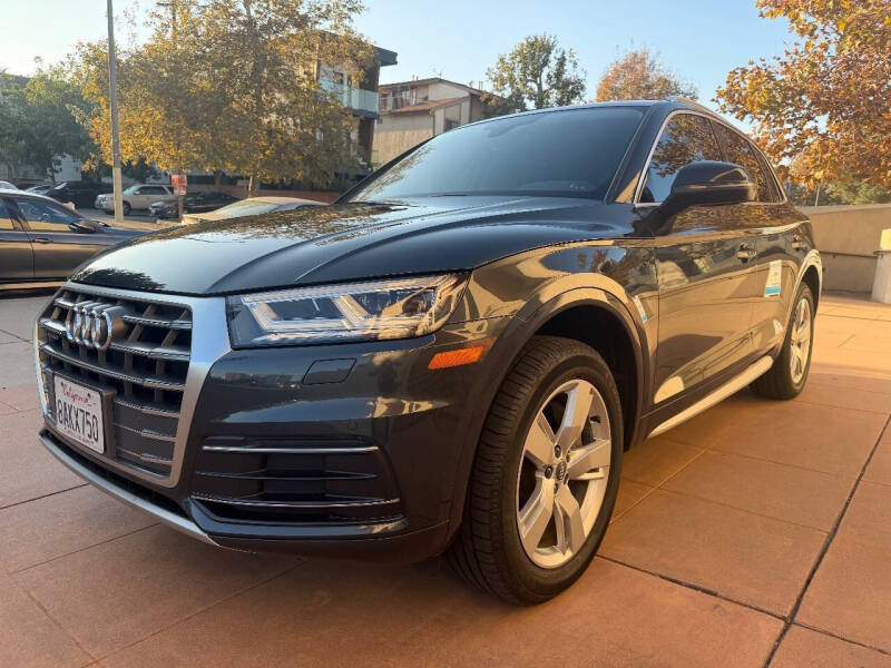 2018 Audi Q5 2.0T quattro Premium Plus