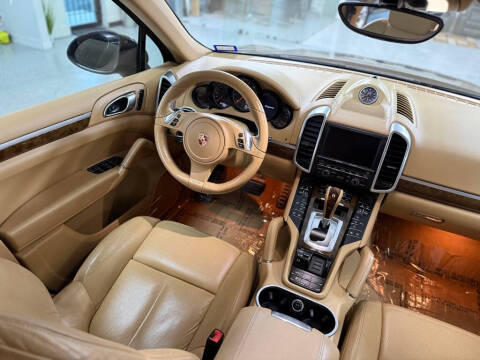 2012 Porsche Cayenne Tiptronic