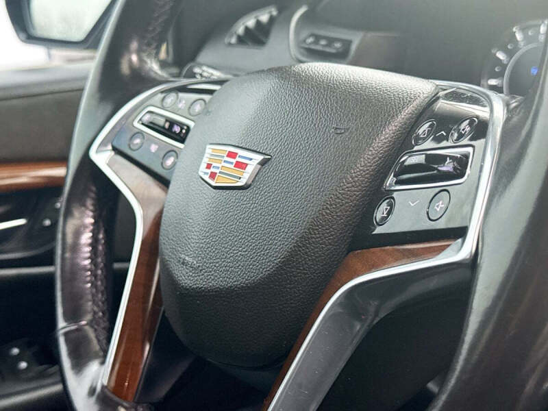 2020 Cadillac Escalade ESV Luxury