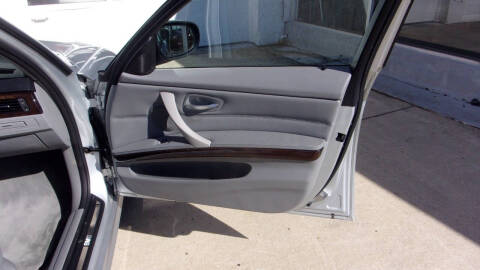 2011 BMW 3 Series 328i