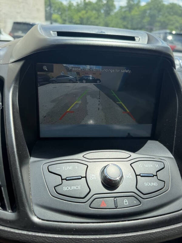 2015 Ford Escape SE