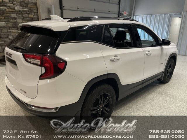 2023 GMC Terrain AT4