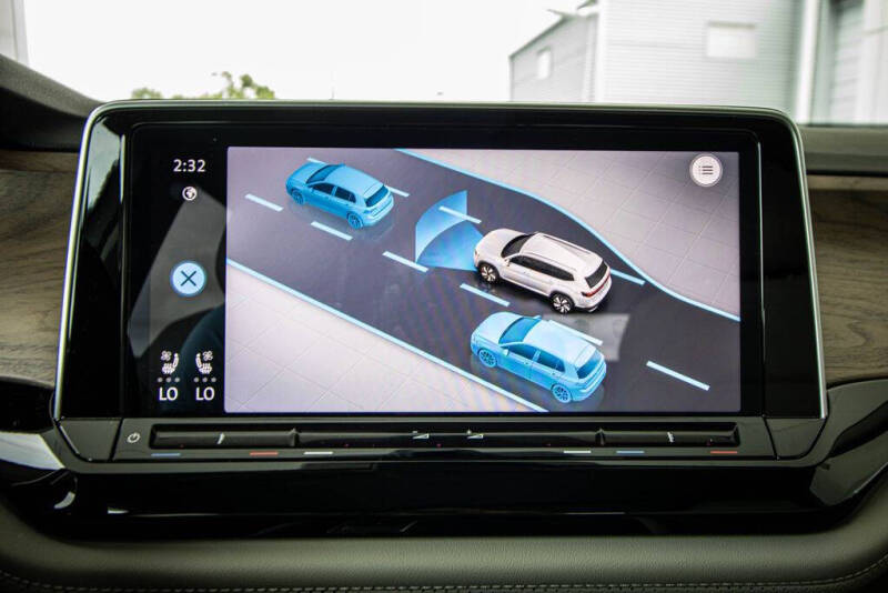 2025 Volkswagen Atlas SE