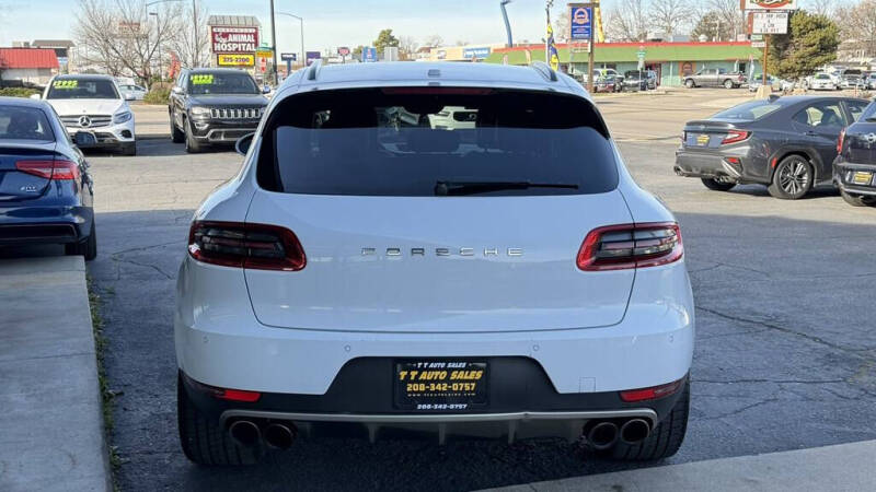 2016 Porsche Macan S