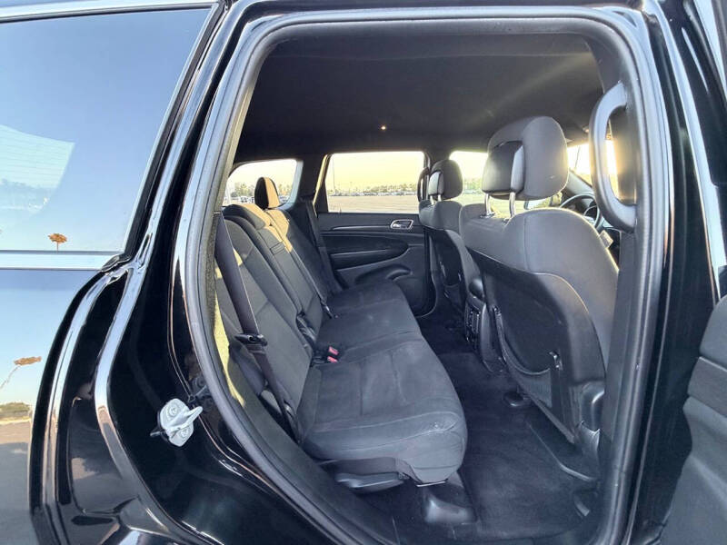 2017 Jeep Grand Cherokee Laredo E