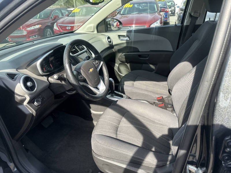 2019 Chevrolet Sonic LT Auto