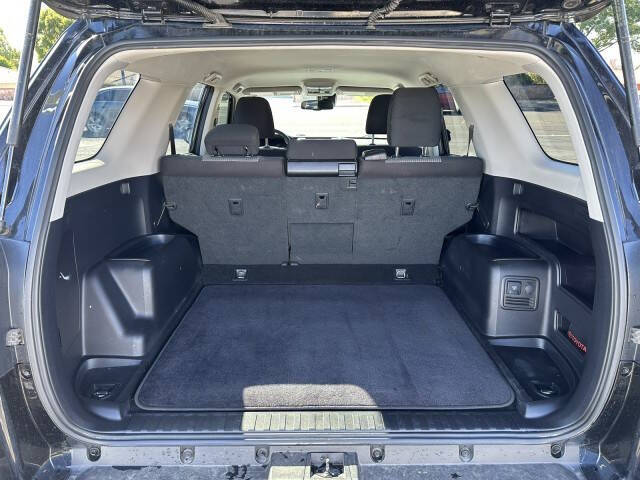 2022 Toyota 4Runner SR5