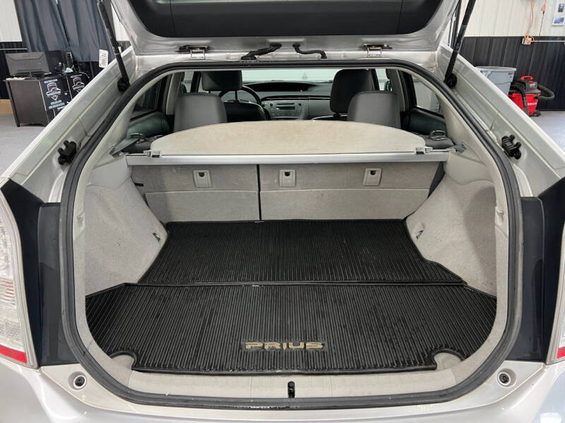 2010 Toyota Prius III