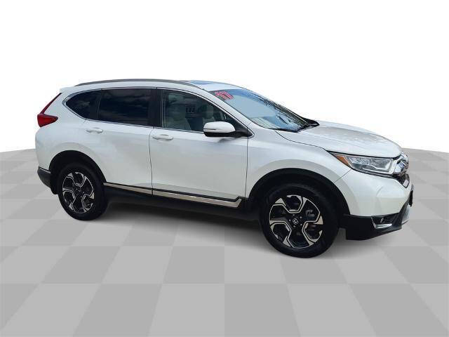 Used 2017 Honda CR-V Touring with VIN 2HKRW2H91HH685354 for sale in Waterloo, IA