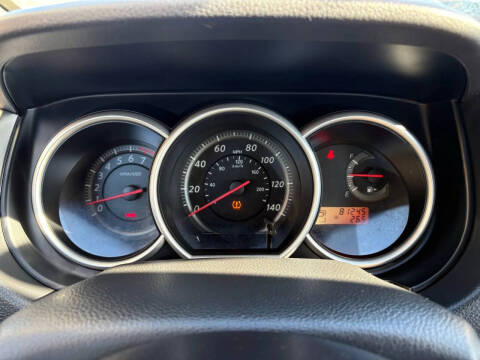 2012 Nissan Versa 1.8 S