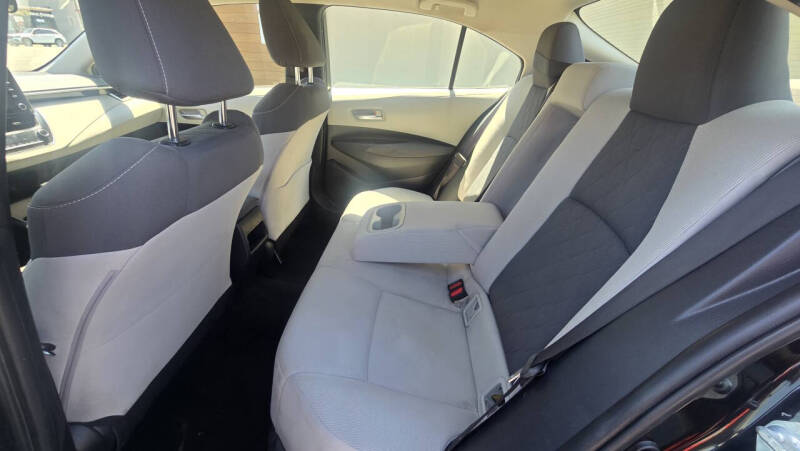 2020 Toyota Corolla LE