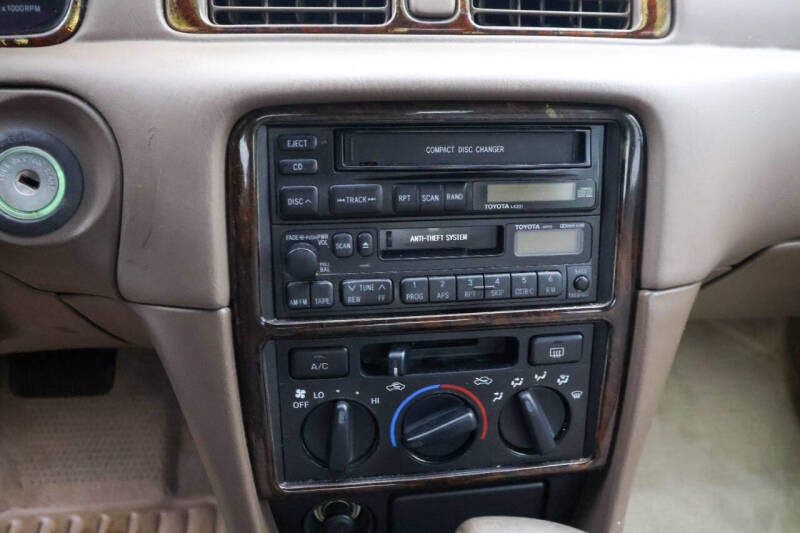 1997 Toyota Camry LE V6