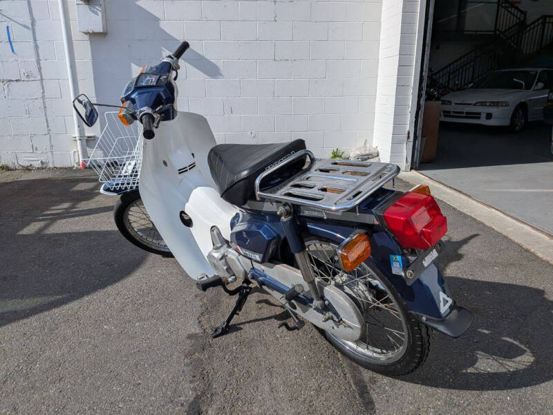 1989 Honda Super Cub Custom C90E