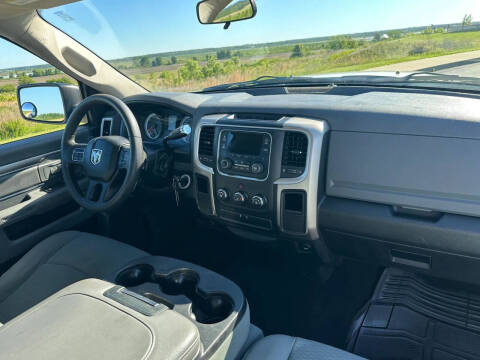 2013 RAM 1500 SLT
