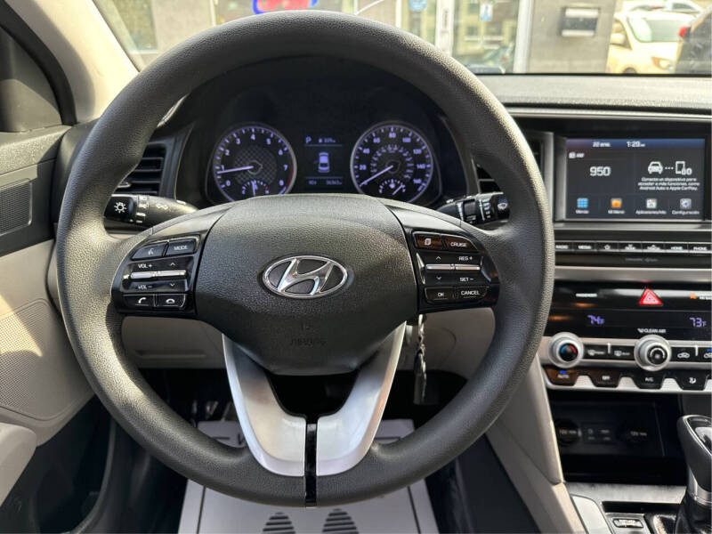 2020 Hyundai Elantra