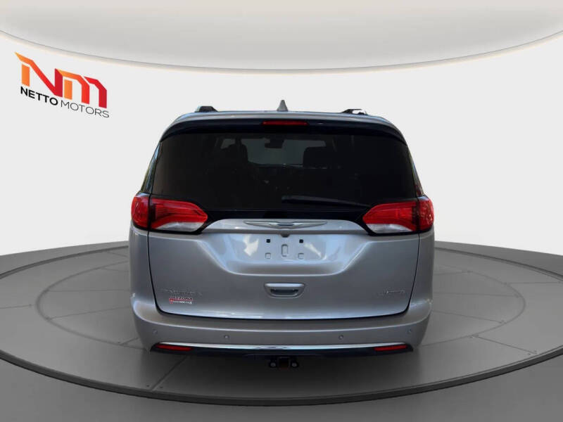 2017 Chrysler Pacifica Limited