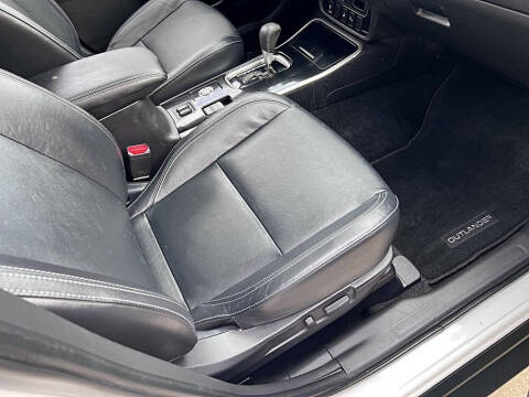 2019 Mitsubishi Outlander GT