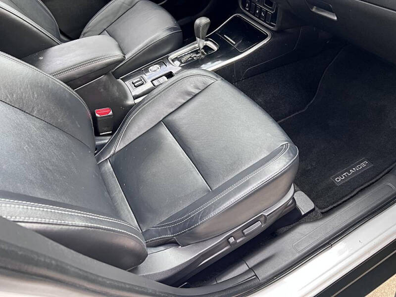 2019 Mitsubishi Outlander GT