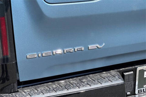 2025 GMC Sierra EV Denali