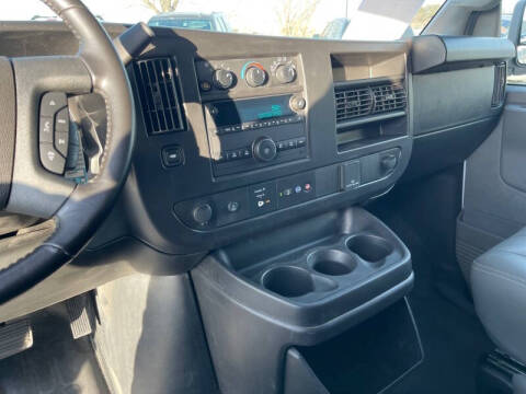 2023 Chevrolet Express 2500