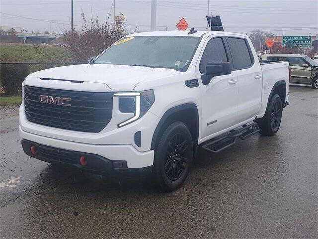 2025 GMC Sierra 1500 Elevation Standard