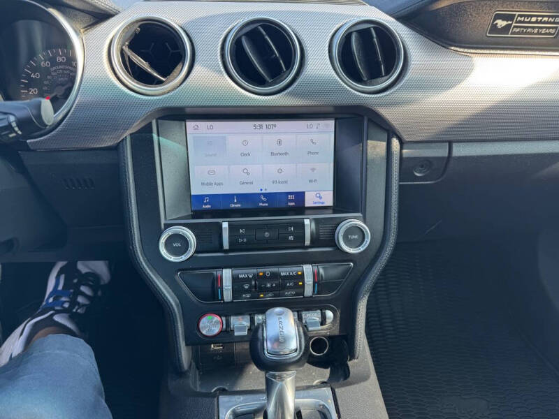 2020 Ford Mustang