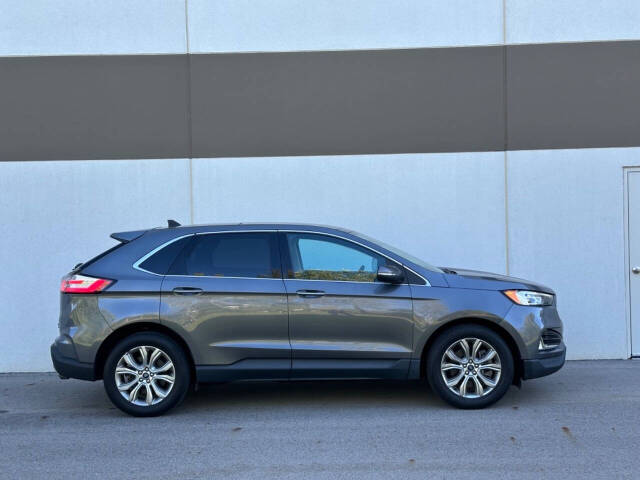 2021 Ford Edge for sale at Phoenix Motor Co in Romulus, MI