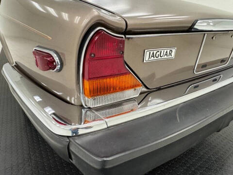 1986 Jaguar XJ-Series XJ6 Vanden Plas