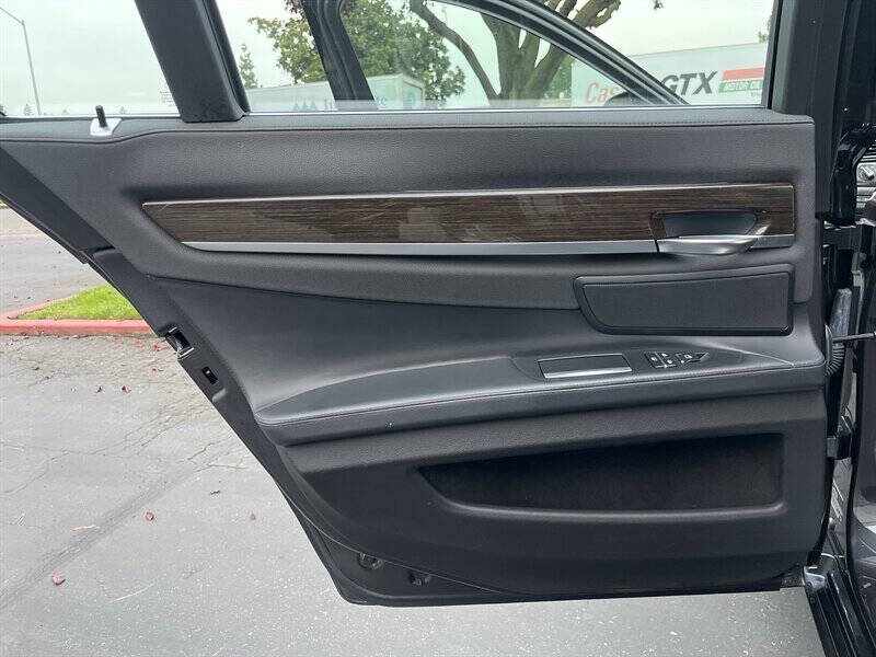 2013 BMW 7 Series 750i