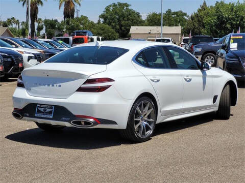 2026 Genesis G70 2.5T Standard