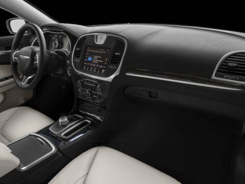 2016 Chrysler 300 Limited