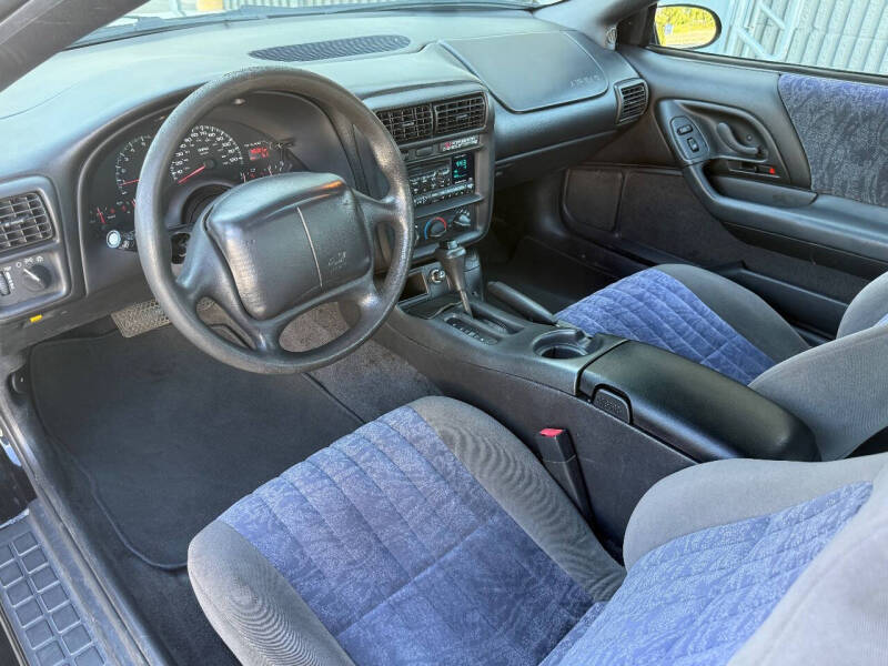 2002 Chevrolet Camaro