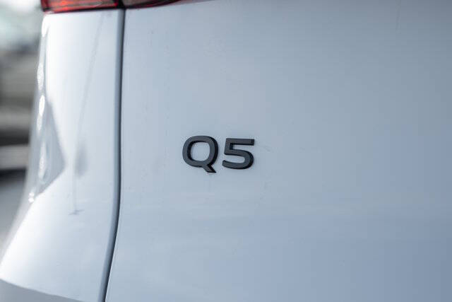 2025 Audi Q5 quattro Premium Plus TFSI