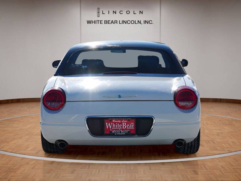 2002 Ford Thunderbird Deluxe