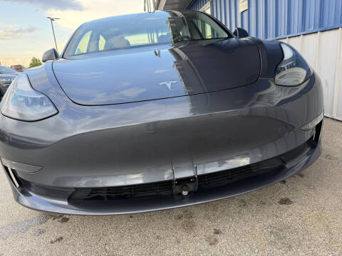 2022 Tesla Model 3 Long Range