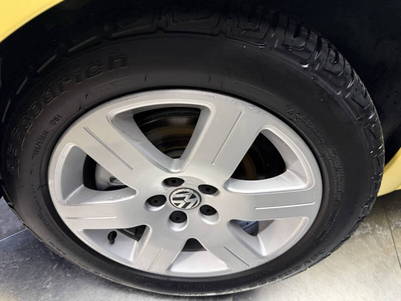 2007 Volkswagen New Beetle Convertible 2.5