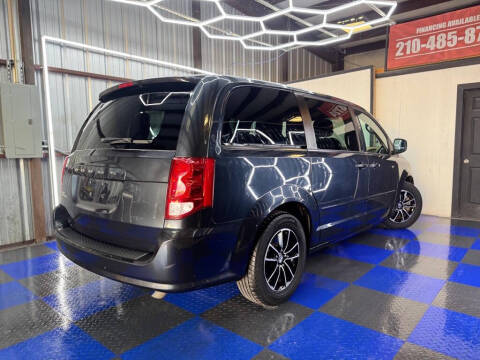 2014 Dodge Grand Caravan SE