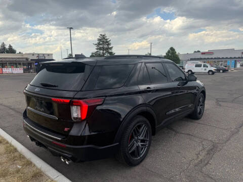 2025 Ford Explorer ST