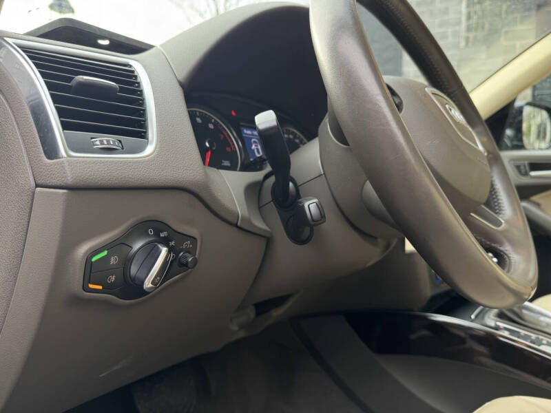 2014 Audi Q5 2.0T quattro Premium Plus