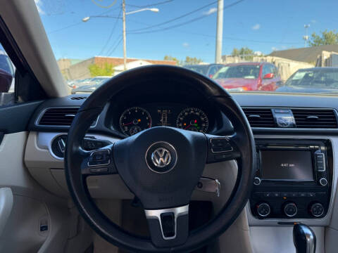 2013 Volkswagen Passat SE PZEV